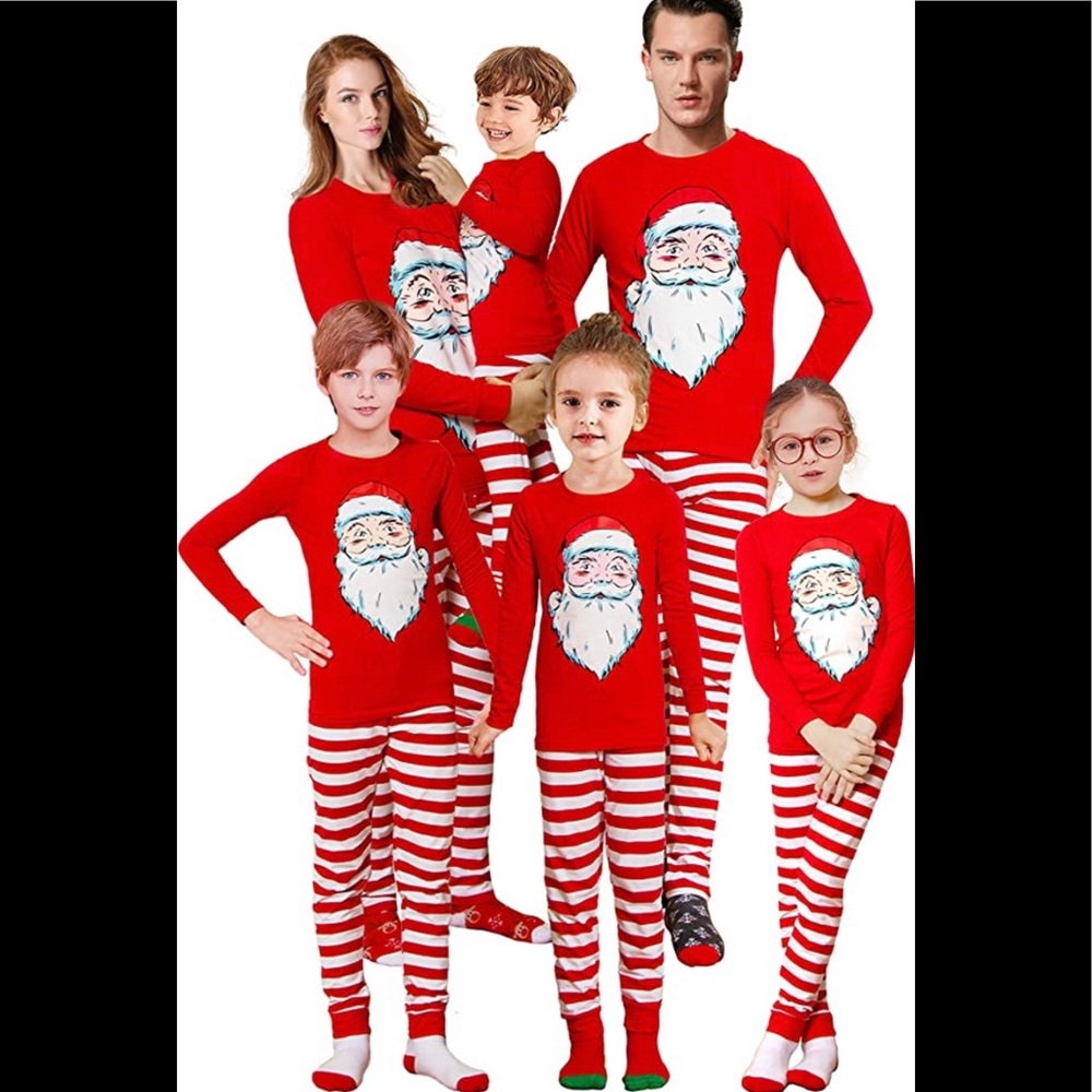 Family Christmas pajamas like new